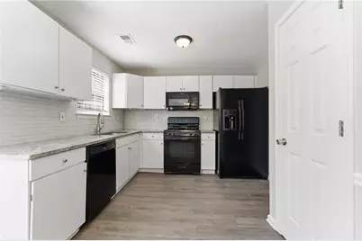 5499 Shirewick Lane, Lithonia, GA 30058 - Photo 7