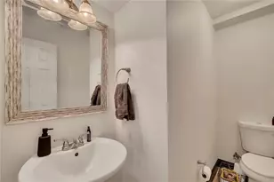 6980 Roswell Rd, Atlanta, GA 30328 - Photo 17