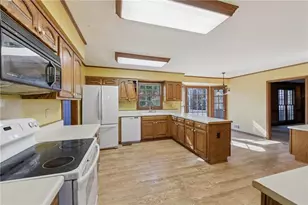 241 Sarah Ln, Lawrenceville, GA 30046 - Photo 15