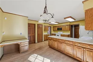 241 Sarah Ln, Lawrenceville, GA 30046 - Photo 13