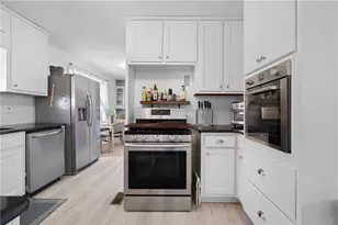 3137 Beechwood Dr, Lithia Springs, GA 30122 - Photo 11