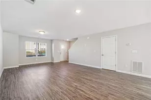 4420 Pinscher St, Union City, GA 30291 - Photo 5