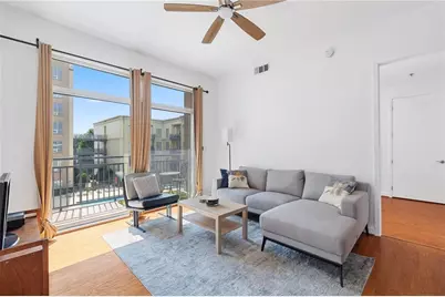 711 Cosmopolitan Drive NE #300, Atlanta, GA 30324 - Photo 7