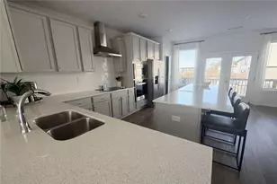 305 Cobalt Dr, Fayetteville, GA 30214 - Photo 5