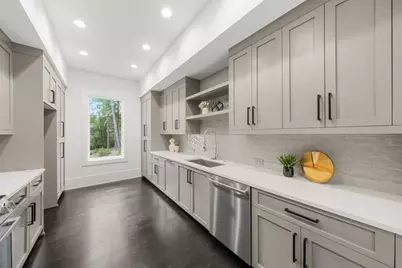 5211 Powers Ferry Road, Sandy Springs, GA 30327 - Photo 11