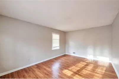 730 Rockborough Drive, Stone Mountain, GA 30083 - Photo 3