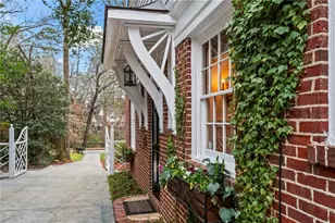 332 Brentwood Dr NE, Atlanta, GA 30305 - Photo 5