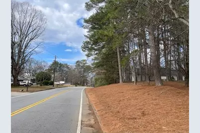 4147 N Gloucester Place, Atlanta, GA 30341 - Photo 7