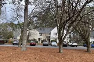 4147 N Gloucester Pl, Atlanta, GA 30341 - Photo 9