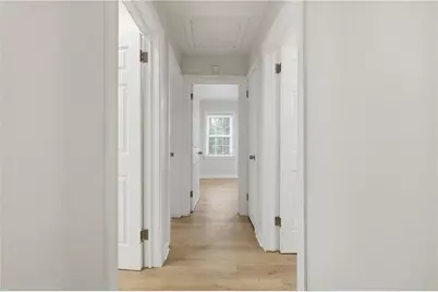 2281 Polar Rock Avenue SW, Atlanta, GA 30315 - Photo 9