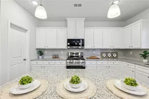 1351 Stephens Vw Dr, Loganville, GA 30052 - Photo 15