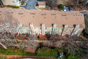 1895 Sterling Oaks Circle, Atlanta, GA 30319 - Photo 59