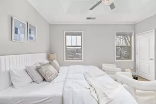 1895 Sterling Oaks Circle, Atlanta, GA 30319 - Photo 7