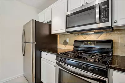 5638 River Heights Crossing SE, Marietta, GA 30067 - Photo 11