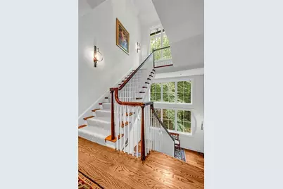 4584 Meadow Valley Drive, Sandy Springs, GA 30342 - Photo 13