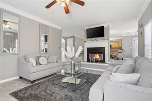 856 Haydens Ridge, Ellenwood, GA 30294 - Photo 17