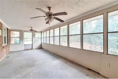 4290 Newcastle Circle, Lithonia, GA 30038 - Photo 17