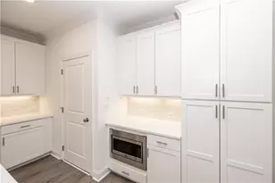 706 Dodd Ln, Buford, GA 30518 - Photo 21