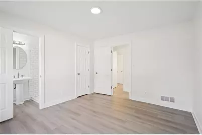 507 Castleaire Drive, Stone Mountain, GA 30087 - Photo 23