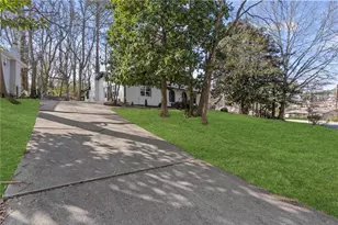 2219 Riverbrook Rd, Decatur, GA 30035 - Photo 3