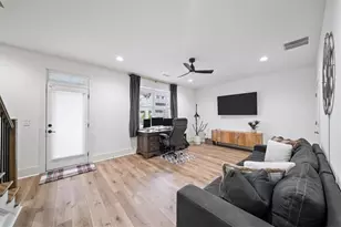 301 Penny Ct, Atlanta, GA 30328 - Photo 21