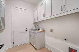 179 Meadow Dr, Alpharetta, GA 30009 - Photo 27