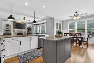 5878 Deer Crossing Drive, Sugar Hill, GA 30518 - Photo 19