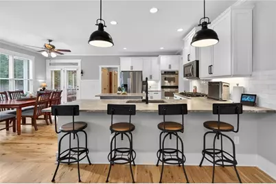 5878 Deer Crossing Drive, Sugar Hill, GA 30518 - Photo 17