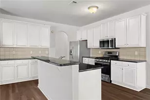 221 Cutbank Ct SW, Atlanta, GA 30331 - Photo 7