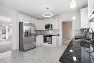 1041 Stonekirk Trce, Lawrenceville, GA 30043 - Photo 9