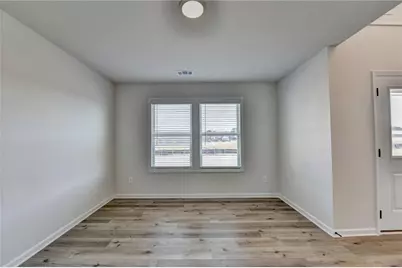 656 Rodeo Drive, Auburn, GA 30011 - Photo 7