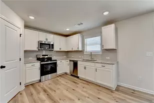 656 Rodeo Dr, Auburn, GA 30011 - Photo 25