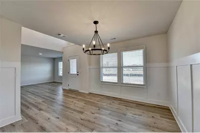 656 Rodeo Drive, Auburn, GA 30011 - Photo 13