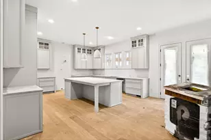 1445 W Wesley Road NE, Atlanta, GA 30327 - Photo 9