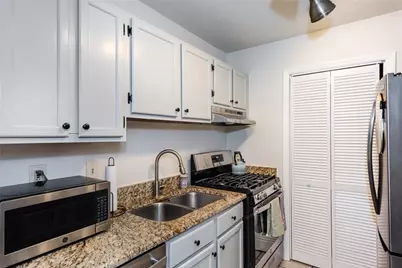 4552 Vinings Central Trace SE #63, Atlanta, GA 30339 - Photo 15