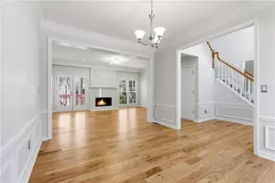 4960 Agate Dr, Alpharetta, GA 30022 - Photo 9