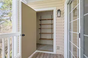 402 SE Countryside Pl SE, Smyrna, GA 30080 - Photo 13