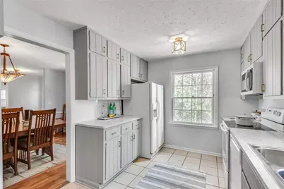 3560 Embry Circle, Atlanta, GA 30341 - Photo 13