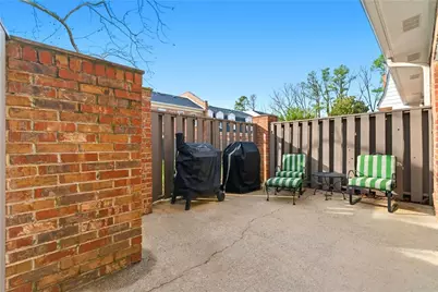 3 N Boundary Pl NW, Atlanta, GA 30318 - Photo 17