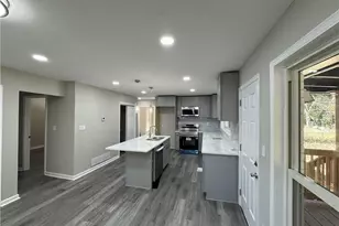 3489 Creighton Rd SW, Atlanta, GA 30331 - Photo 9