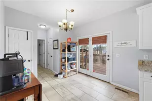 1770 Clayhill Point SW, Marietta, GA 30064 - Photo 9