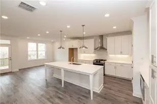 4302 Burton Bnd Wy, Buford, GA 30518 - Photo 7