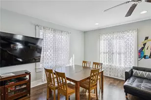 528 Holderness St SW, Atlanta, GA 30310 - Photo 9