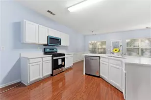 3923 Snipes Ct, Lilburn, GA 30047 - Photo 7