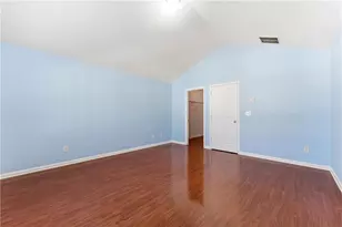 3923 Snipes Ct, Lilburn, GA 30047 - Photo 17