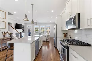 2097 Garrison Wy NW, Atlanta, GA 30318 - Photo 15