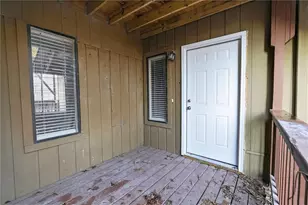 3109 Fairington Dr, Lithonia, GA 30038 - Photo 3