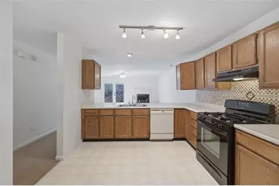 225 Quail Run, Roswell, GA 30076 - Photo 5