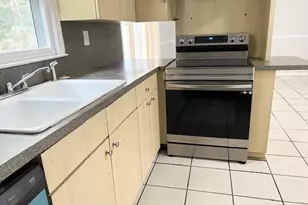 845 White Oak Ct, Lawrenceville, GA 30046 - Photo 7