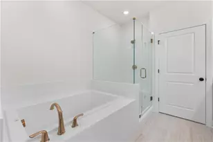 606 Goldsmith Ct, Johns Creek, GA 30022 - Photo 35